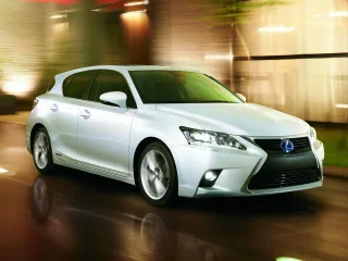 Lexus CT I рестайлинг · Хетчбэк