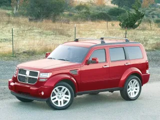 Автомобиль Dodge Nitro