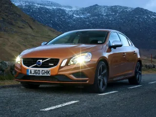 Volvo S60 II · Седан