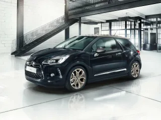 Автомобиль Citroen DS 3