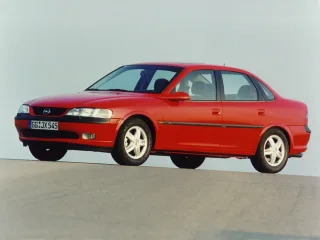 Opel Vectra B · Седан