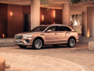 Автомобиль Bentley Bentayga