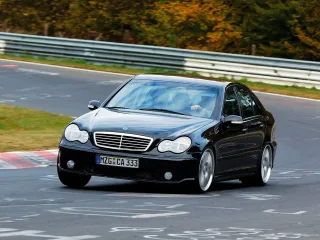 Mercedes-Benz C-класс W203/S203/CL203 · Седан