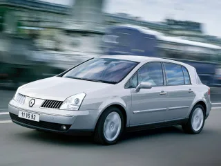 Renault Vel Satis I · Хетчбэк