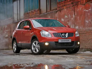 Nissan Qashqai I · Внедорожник