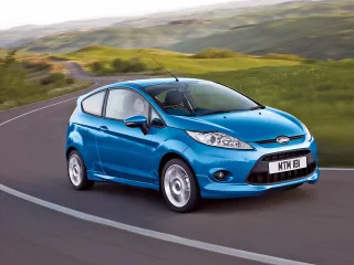 Ford Fiesta Mk6 · Хетчбэк