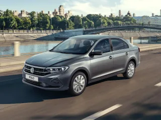 Volkswagen Polo VI · Лифтбек