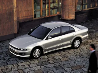 Mitsubishi Galant VIII рестайлинг · Седан