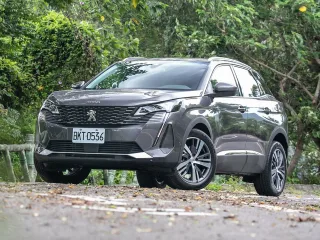 Peugeot 3008 II рестайлинг · Внедорожник
