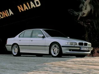 BMW 7 серия E38 рестайлинг · Седан