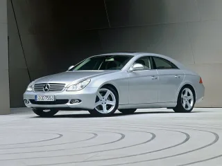 Mercedes-Benz CLS-класс C219 · Седан