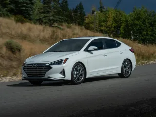 Hyundai Elantra VI рестайлинг · Седан