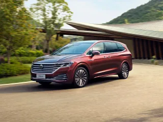 Volkswagen Viloran I · Минивэн