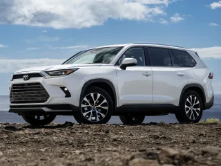 Автомобиль Toyota Grand Highlander