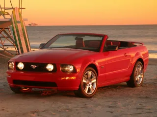 Ford Mustang V · Кабриолет