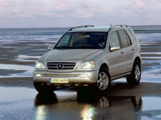 Mercedes-Benz M-класс W163 рестайлинг · Внедорожник