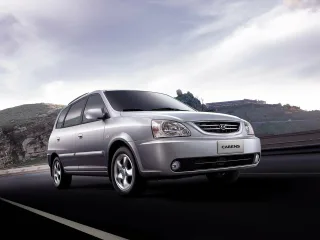 Kia Carens I рестайлинг · Минивэн
